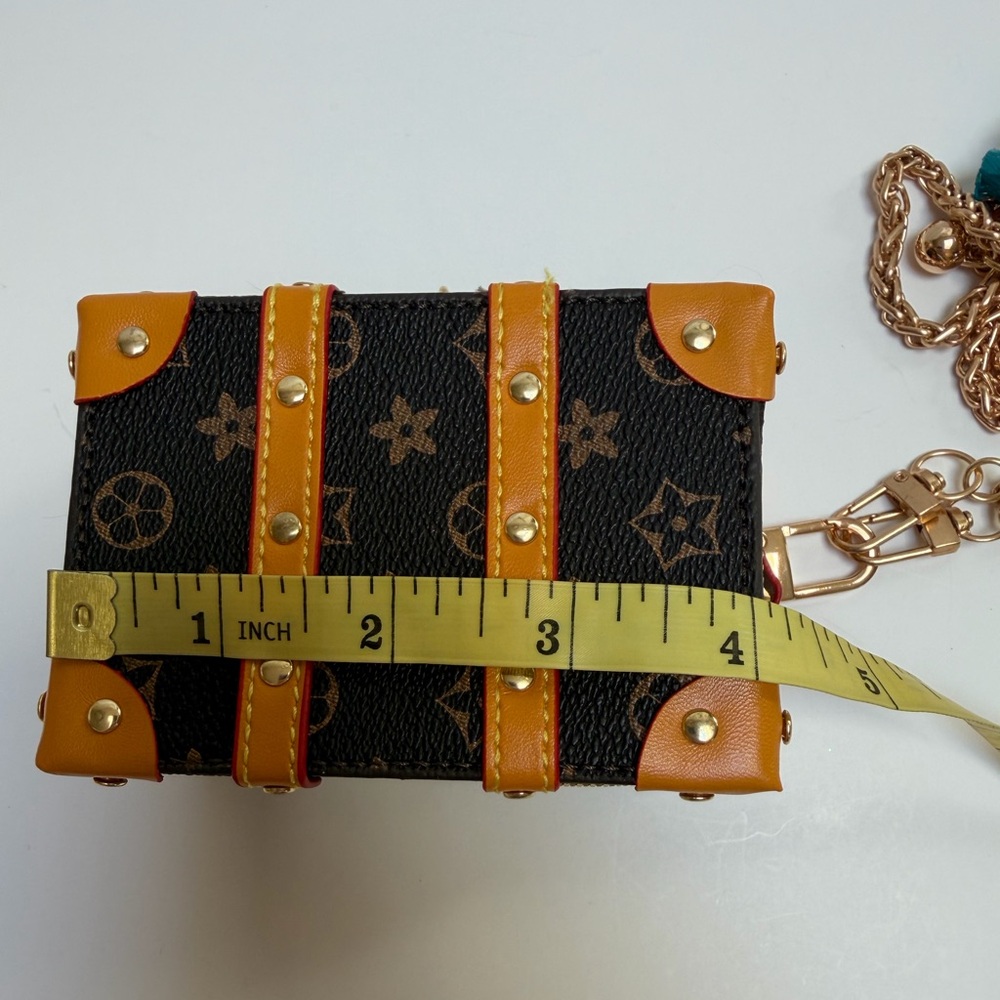 Adorable LV Like, Mini Luggage Bag with Gold Chain Adjustable Strap NWOT - Picture 11 of 15